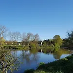 Отель De France