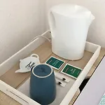 Отель De France