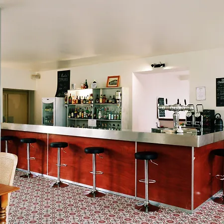 Hotel De France
